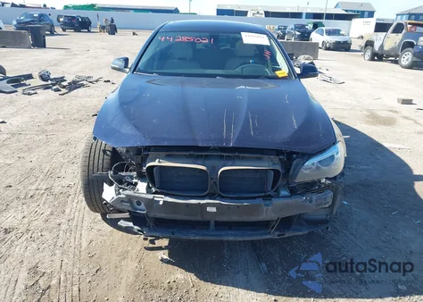 2015 BMW 528I xDrive z USA, uszkodzony, nr VIN WBA5A7C5XFD623899